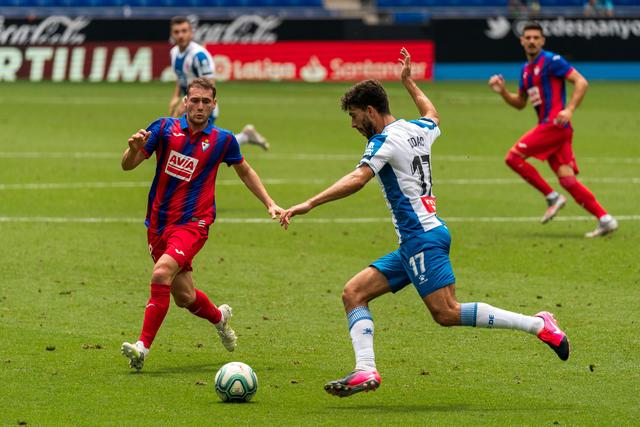 意甲-赖因德斯破门迪巴拉建功 AC米兰1-1罗马